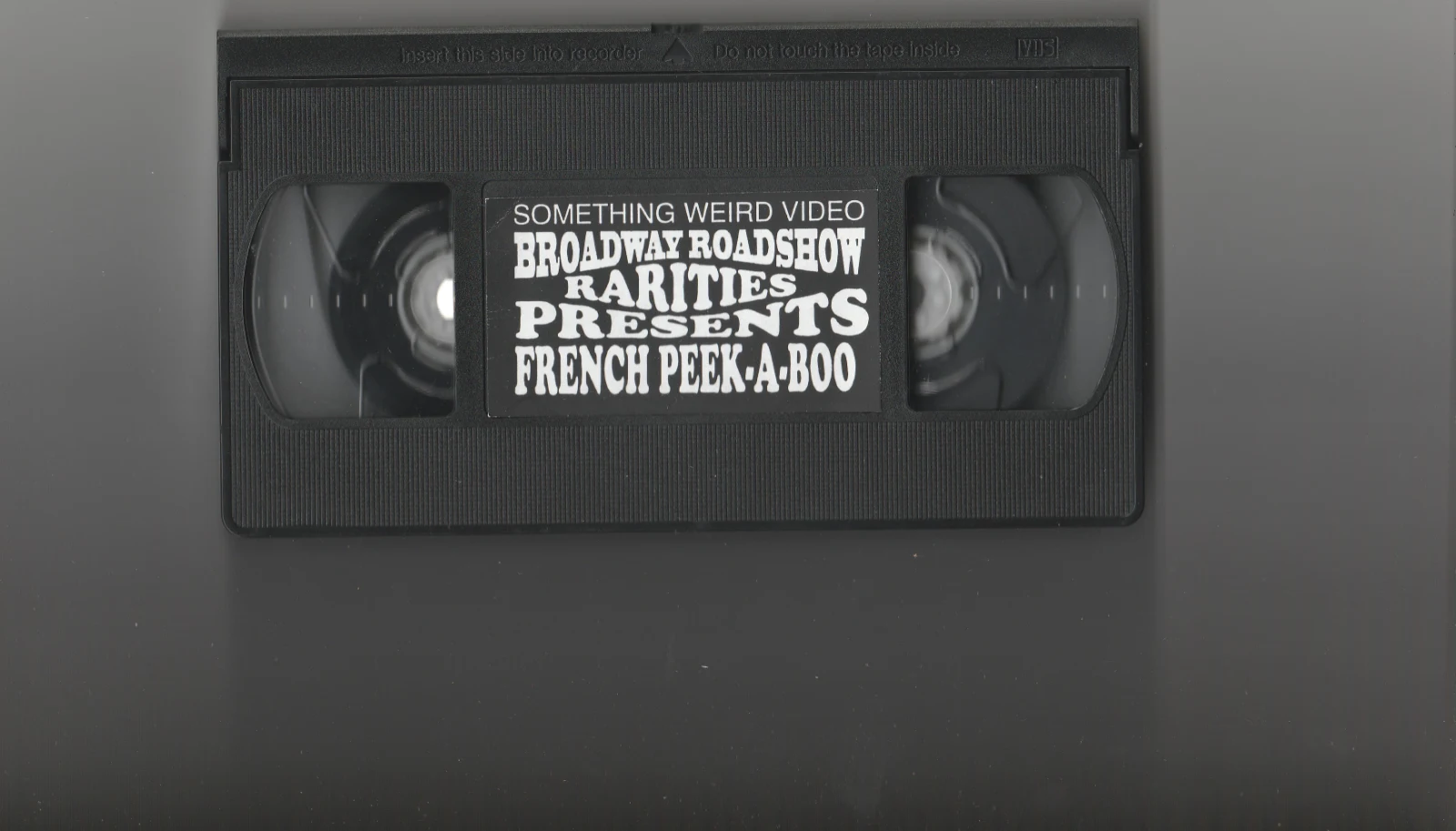 French Peek-A-Boo VHS front label scan
